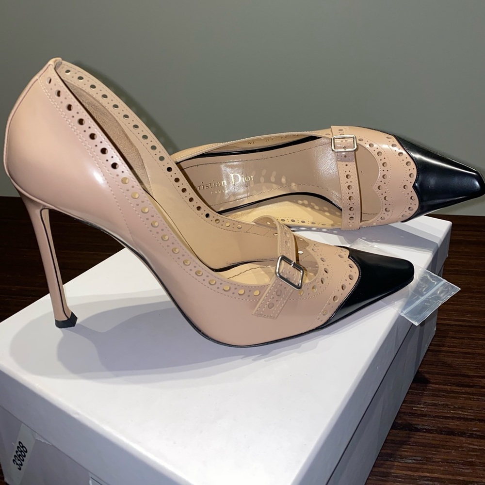 Dios beige heels